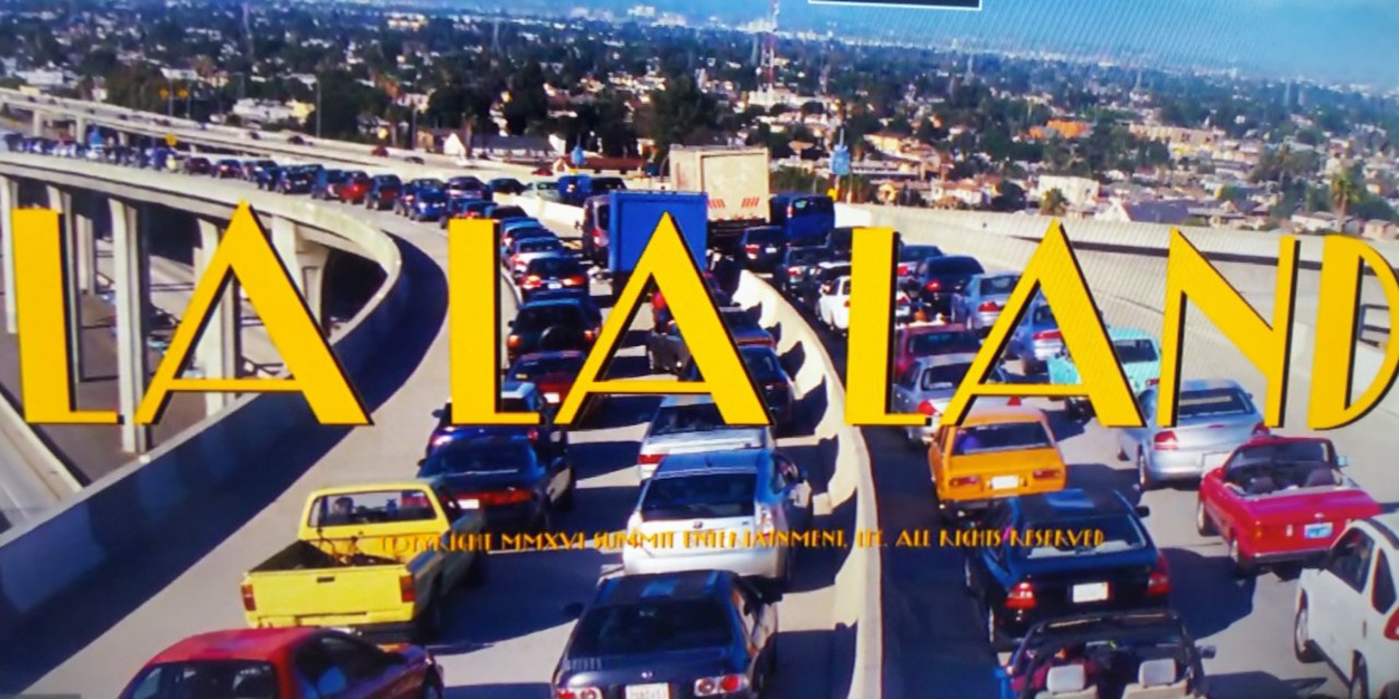 ララランドを見るだけ