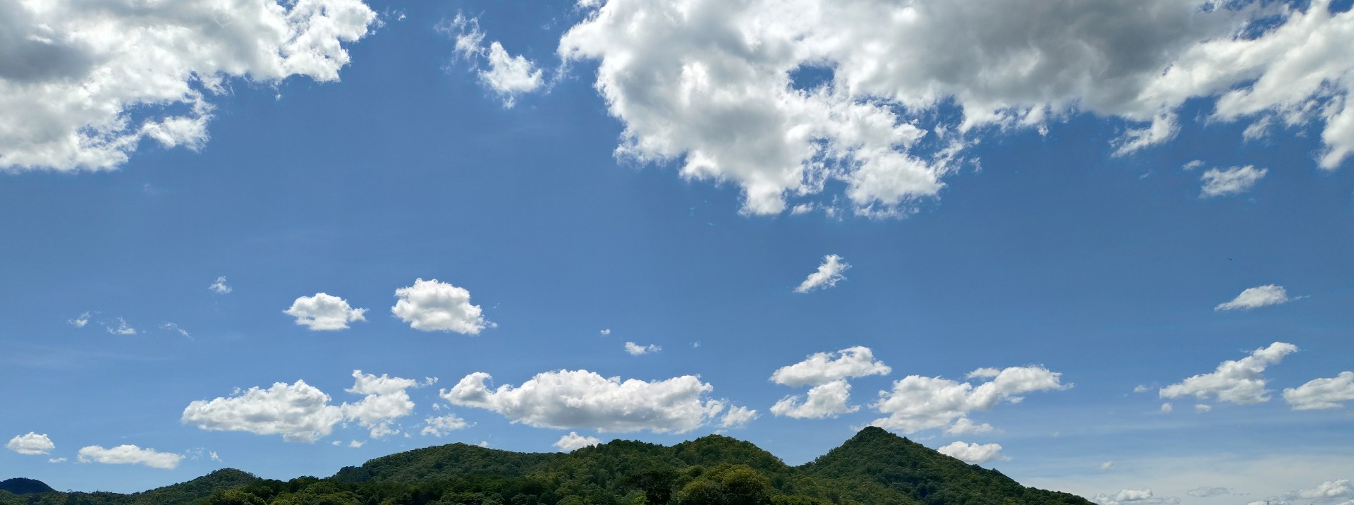 Hello,again〜昔からある場所〜
