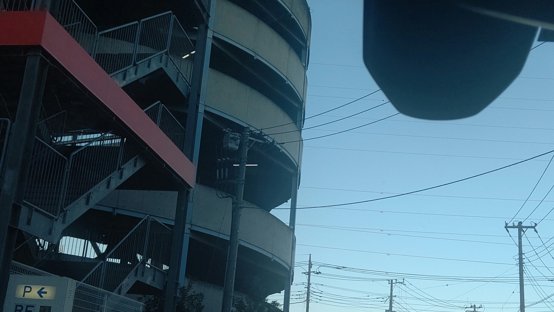 ぐるぐる駐車場