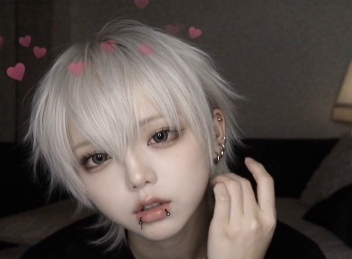 おやすみ🥺   初 潜 寝 〇