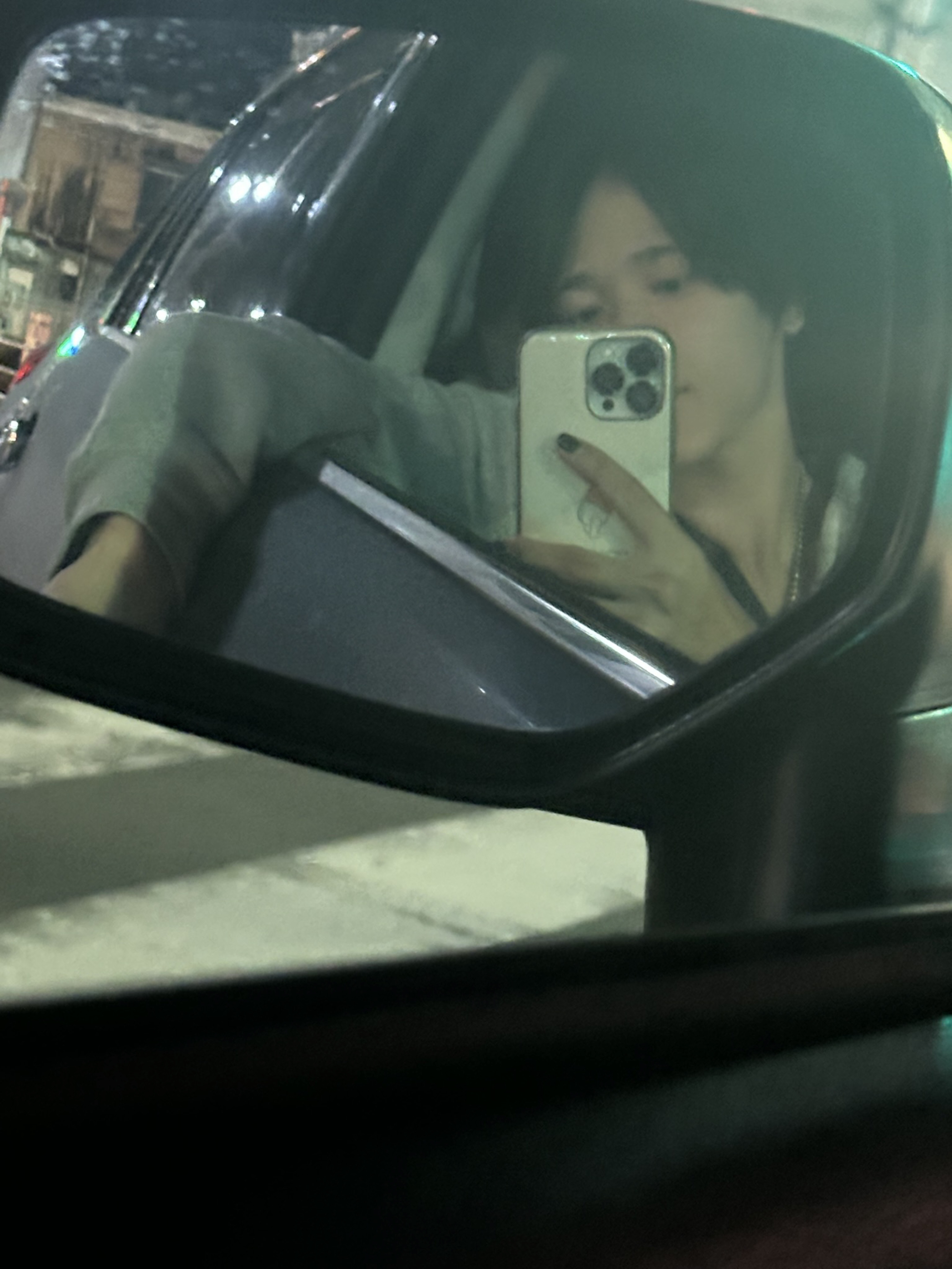 ひましてるよー