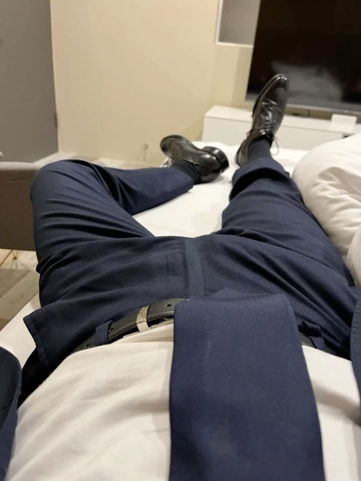 疲れ果てたおじさん🤨