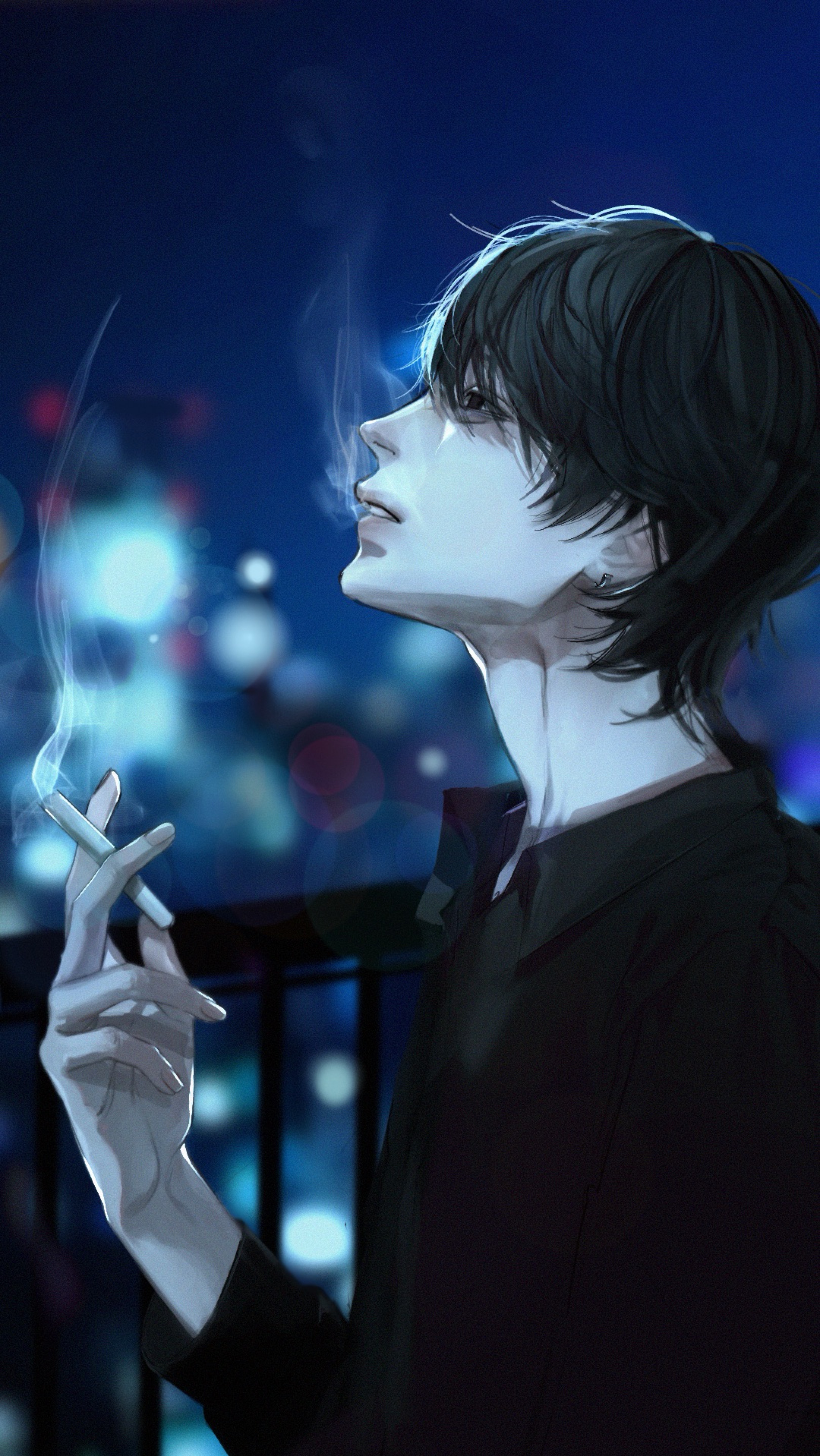 低 音