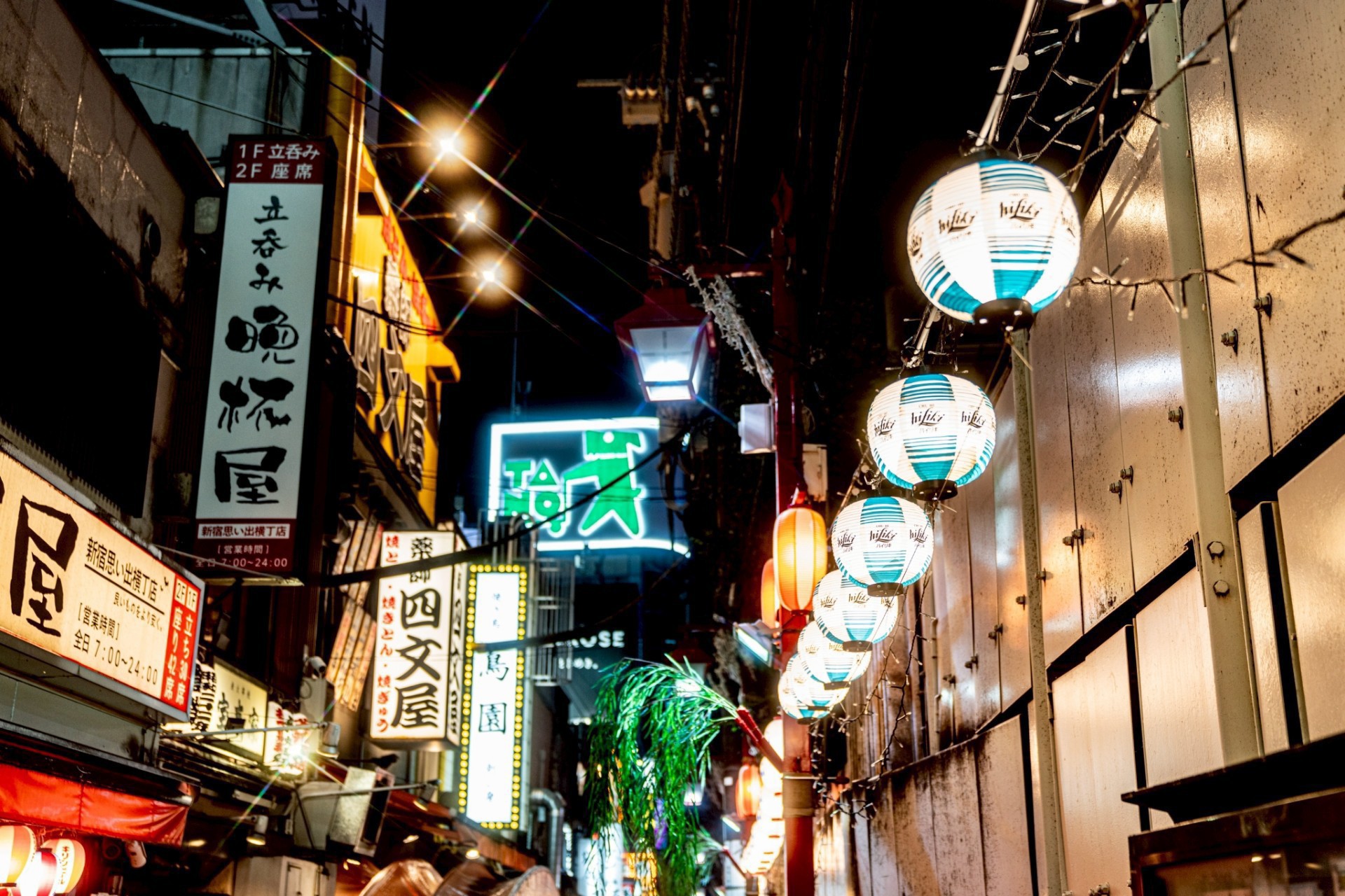 ギターを弾いたり聞いたり