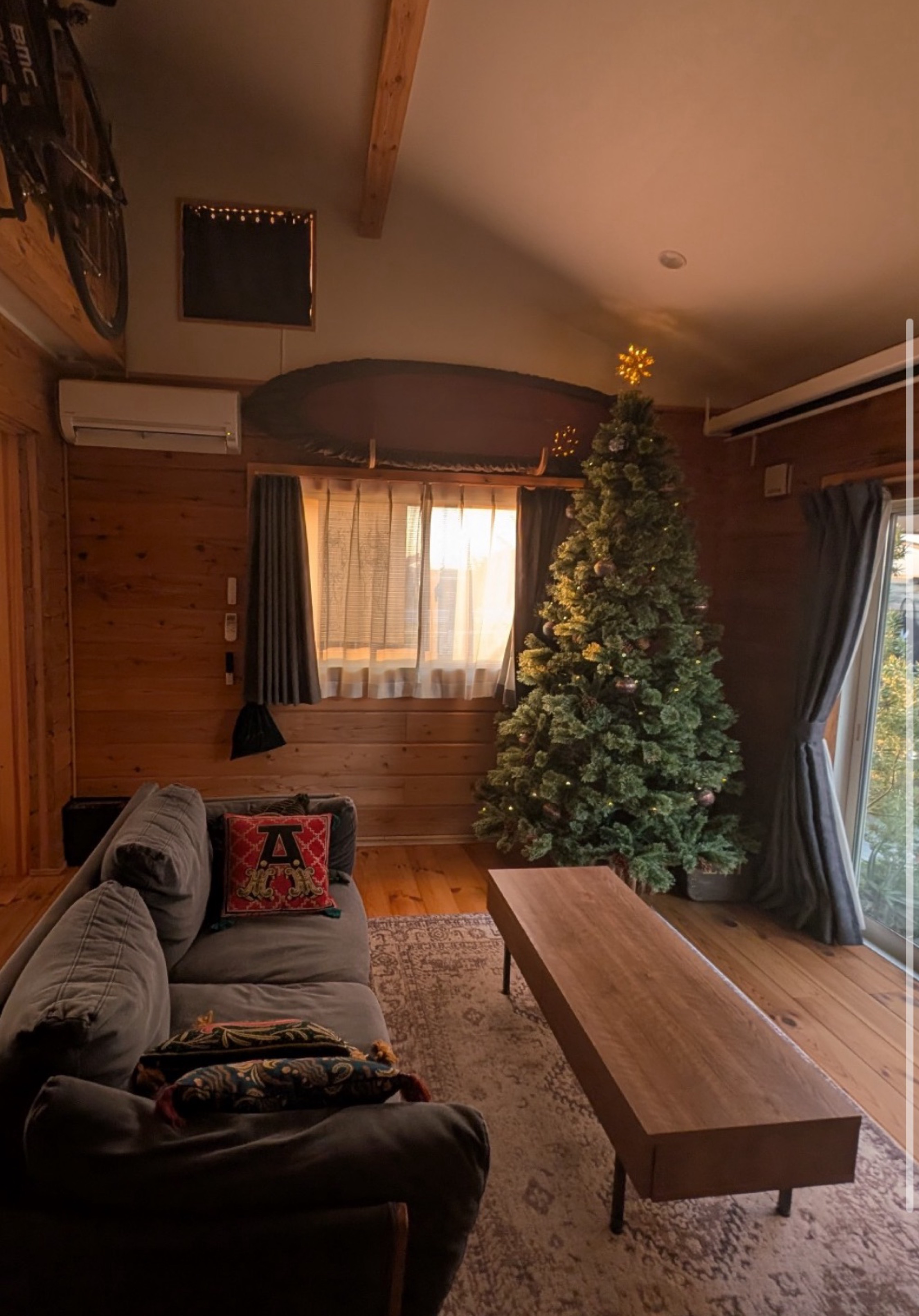 お耳癒し 𖧷 ⁺.