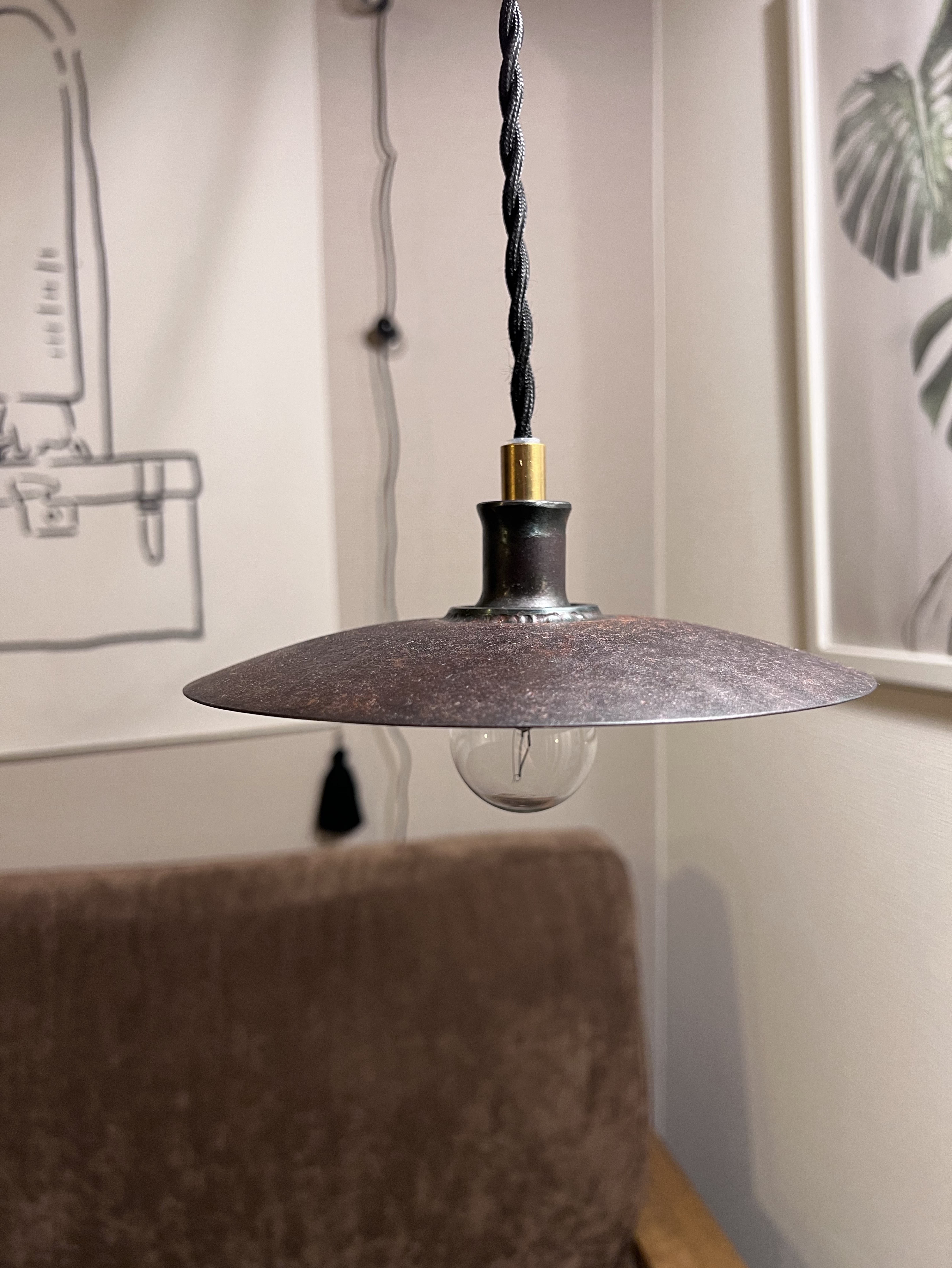 初┊︎潜◎ 眠たい目擦って弾き唄い⚯️ 