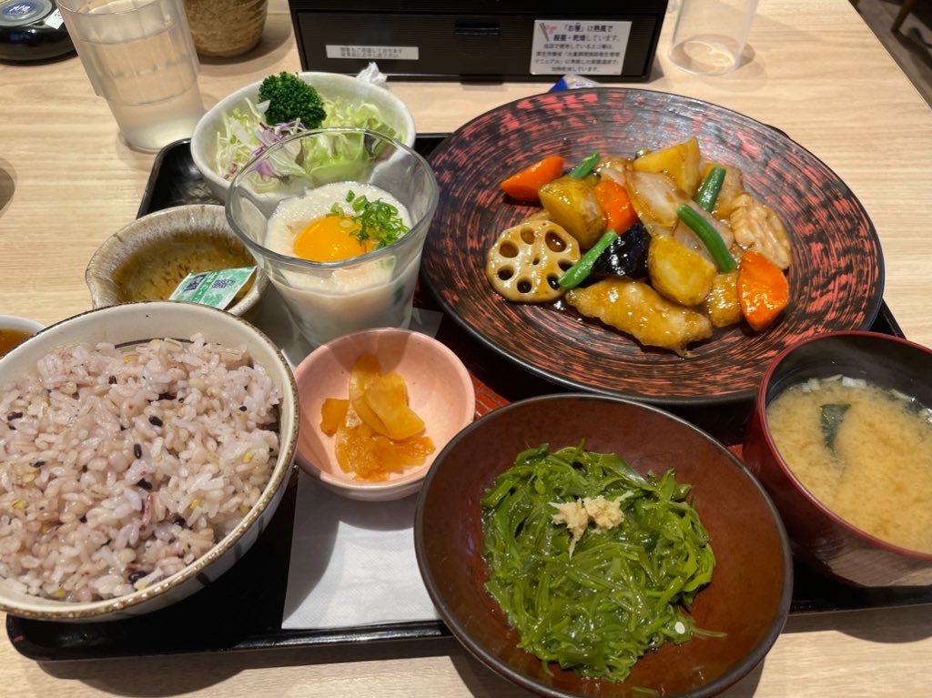 お 寝 坊 さ ん 𓈒𓏸