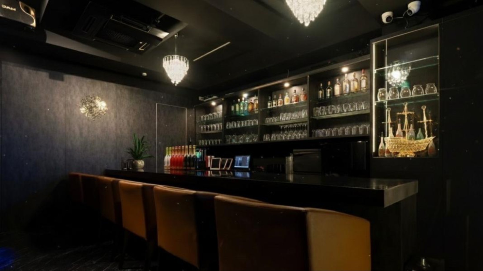 【心斎橋】🍸出勤前に恋バナ聞かせて🥃