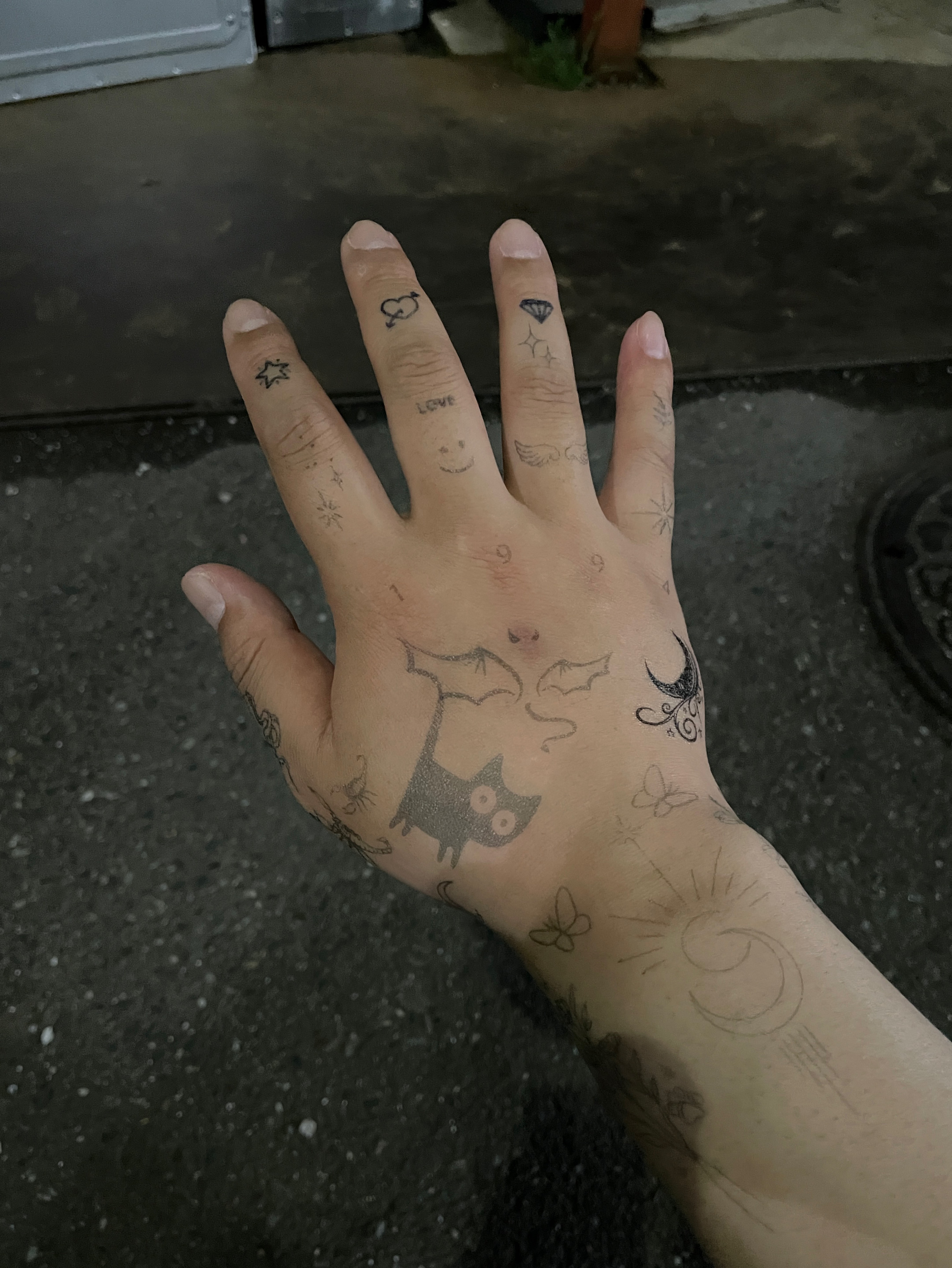 初見さんを捕まえたい🫶 誰か起きてるかな