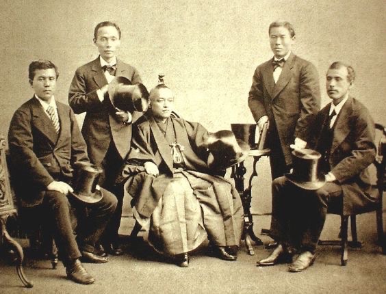 岩倉が見つけました。