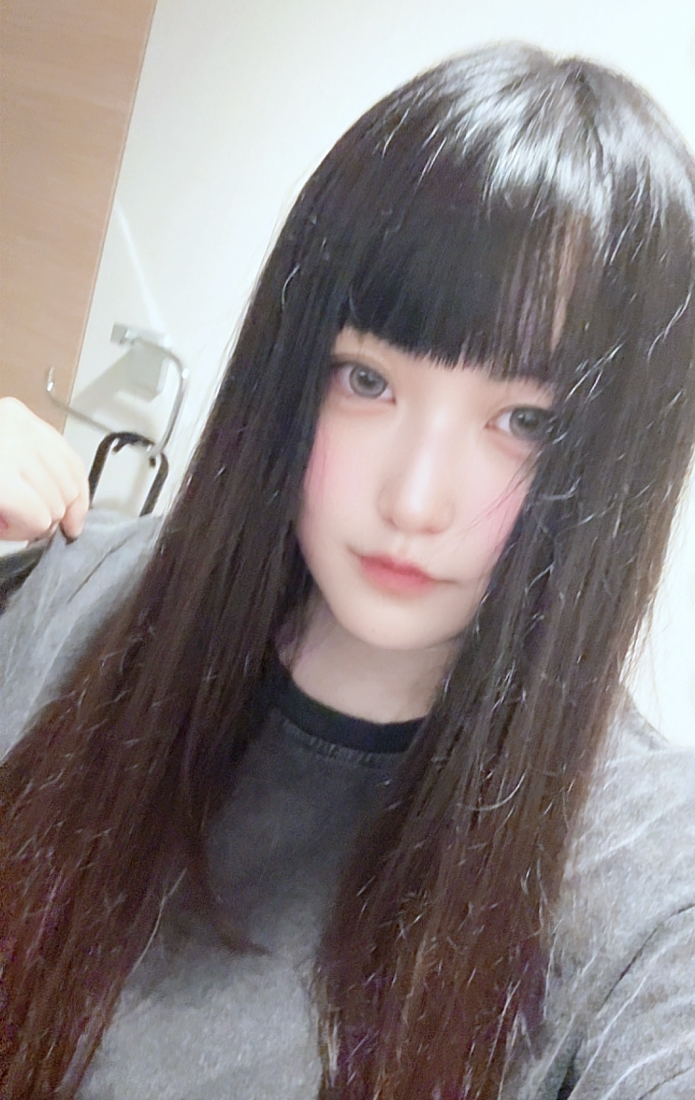 初潜◎ねむいな