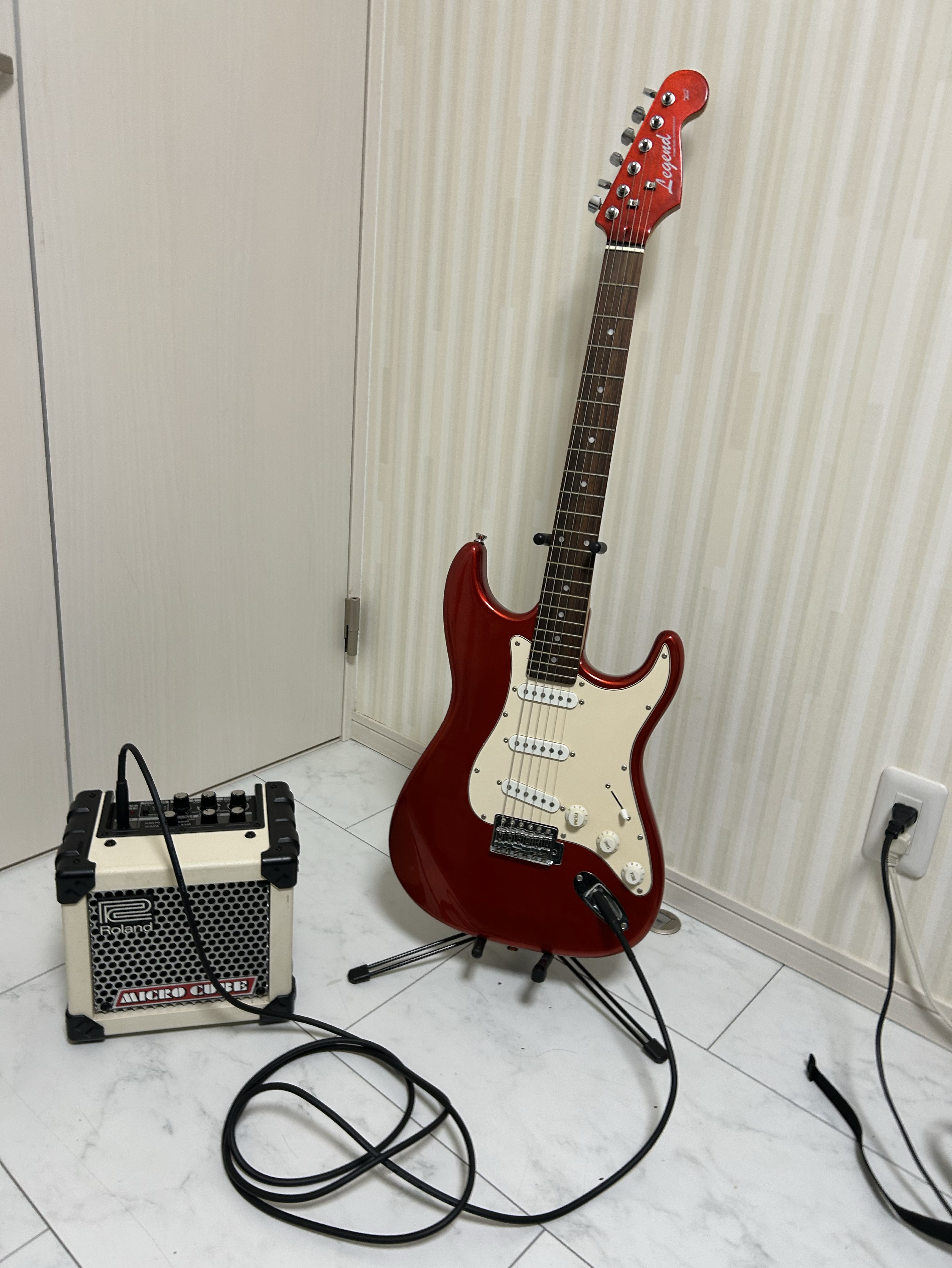 ギター勉強サボってギターする