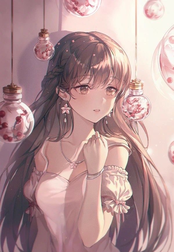 初潜まる