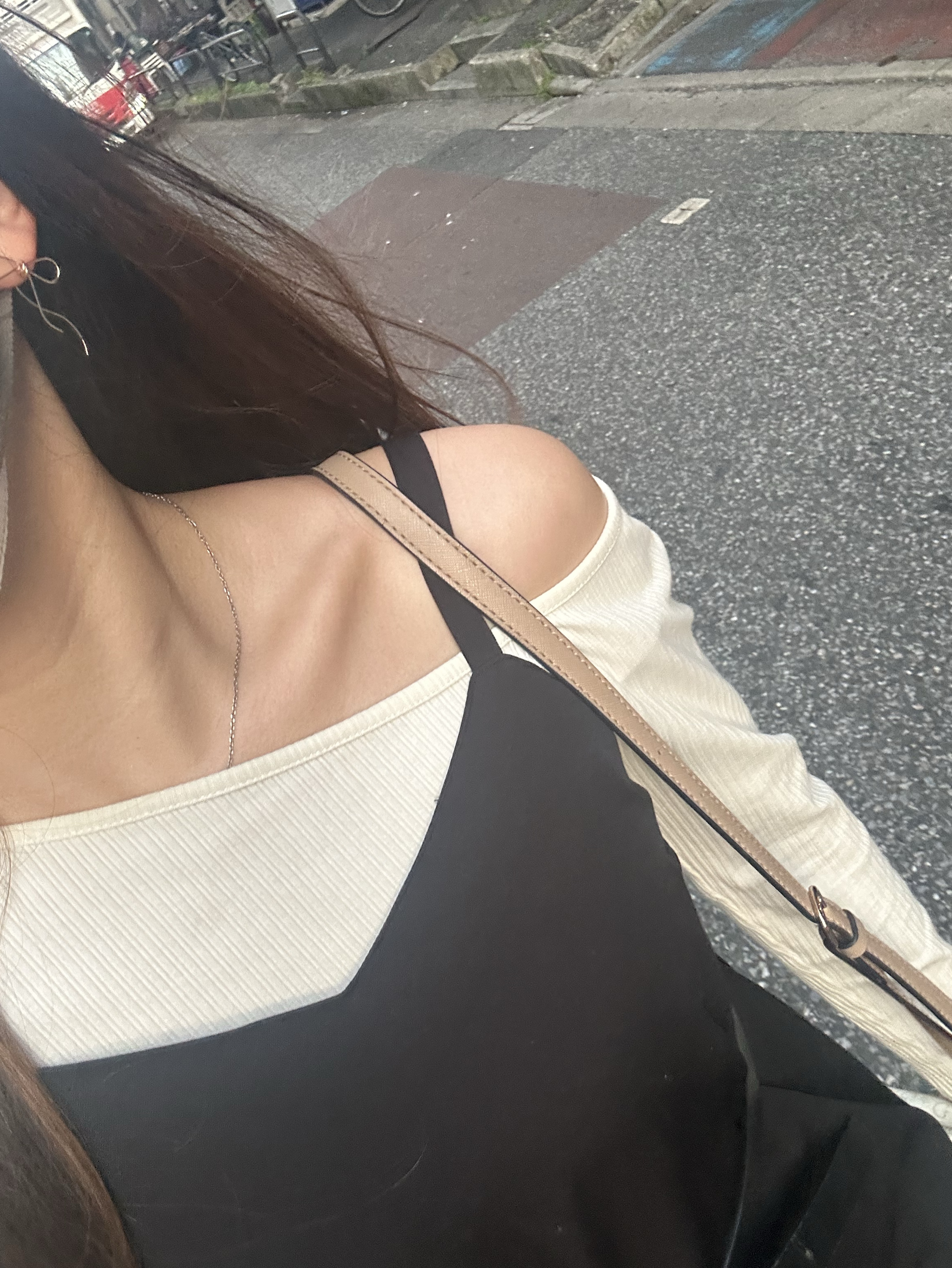 初潜 〇  おはよういいにきてね