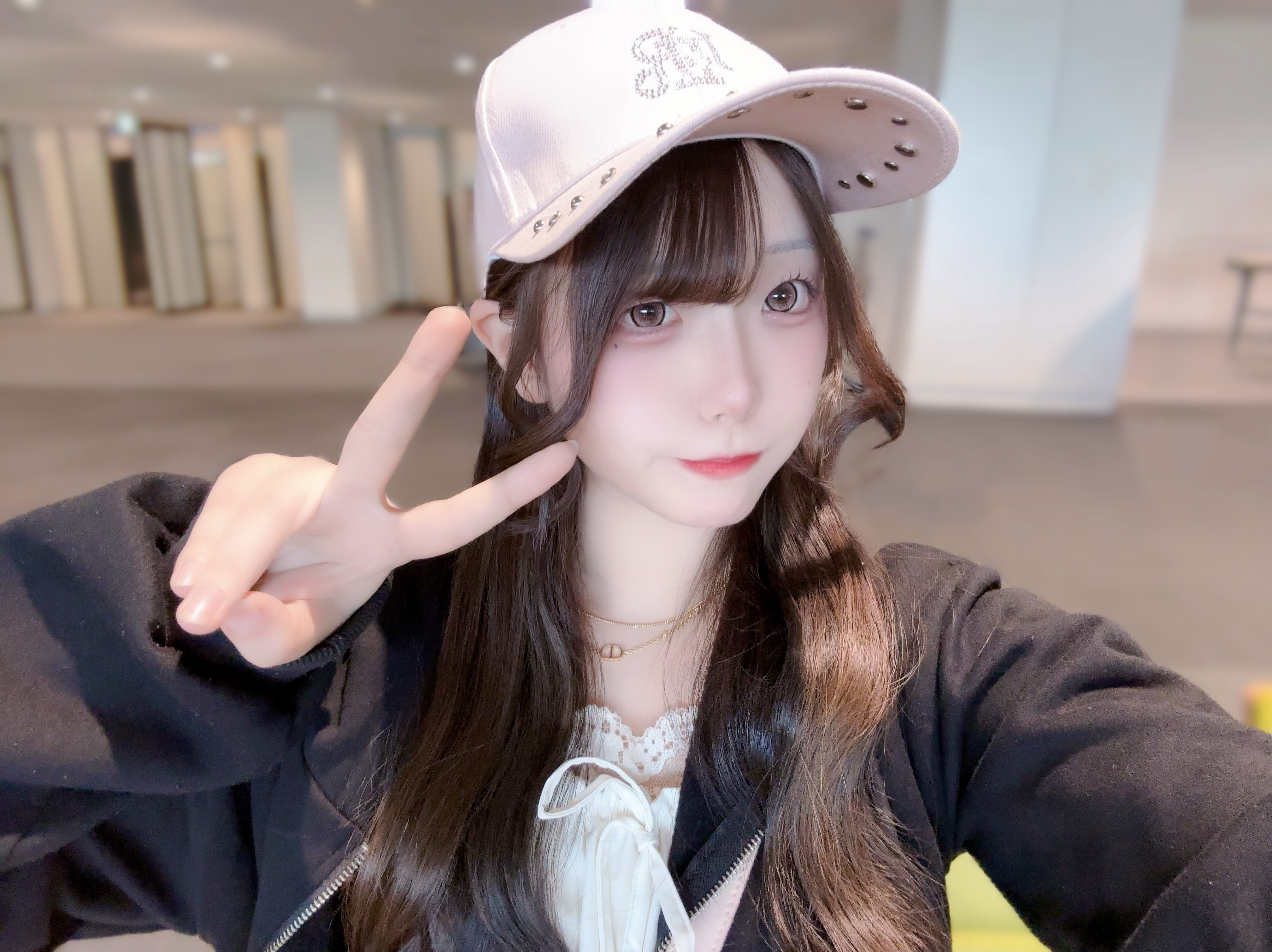 暇すぎて配信とかしてみる