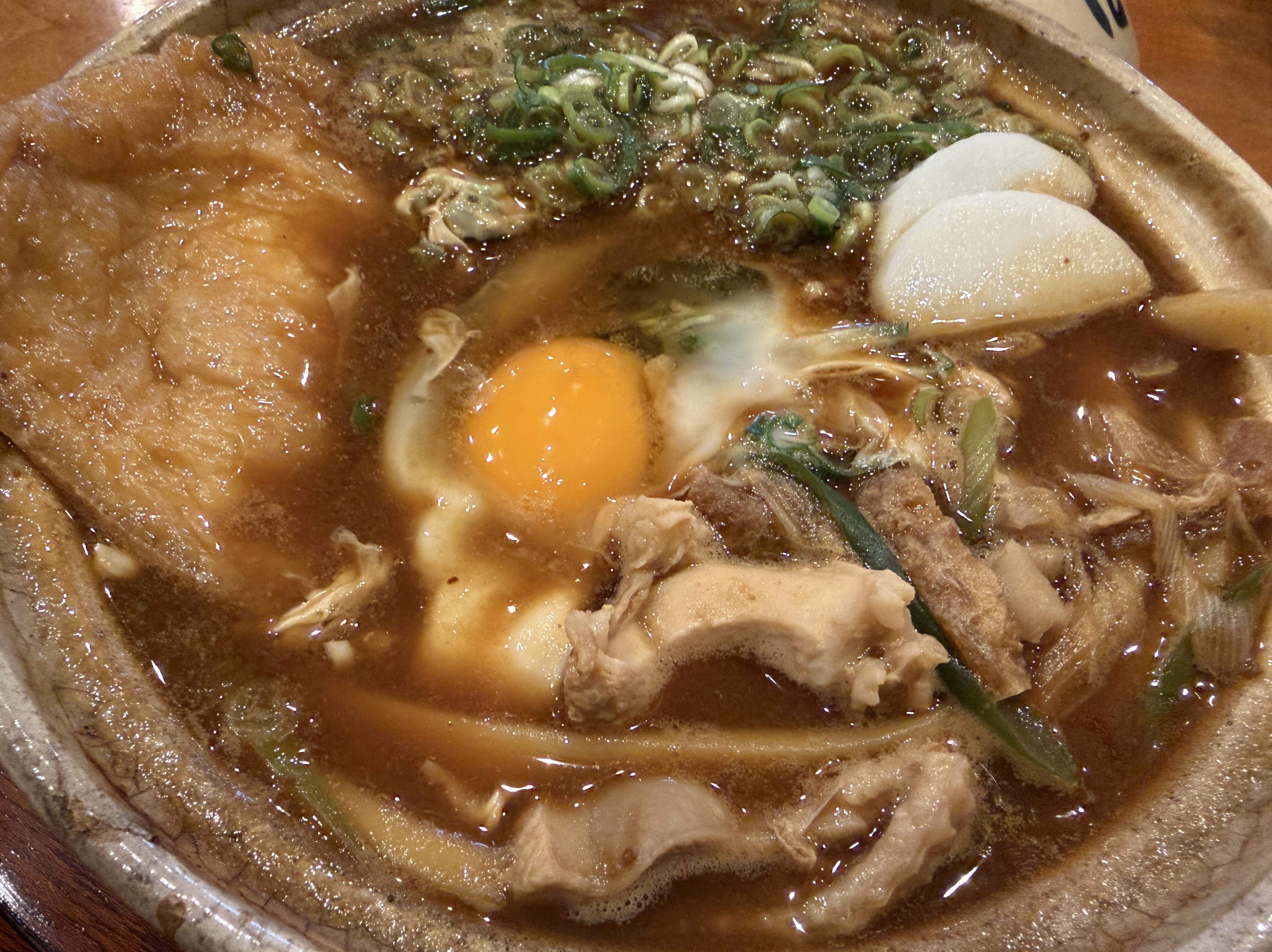 お昼ご飯を食べます🐊