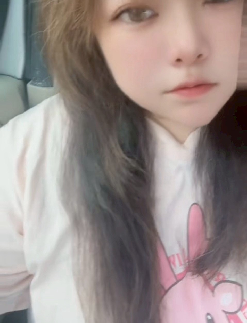 お疲れ様です✨️元気？