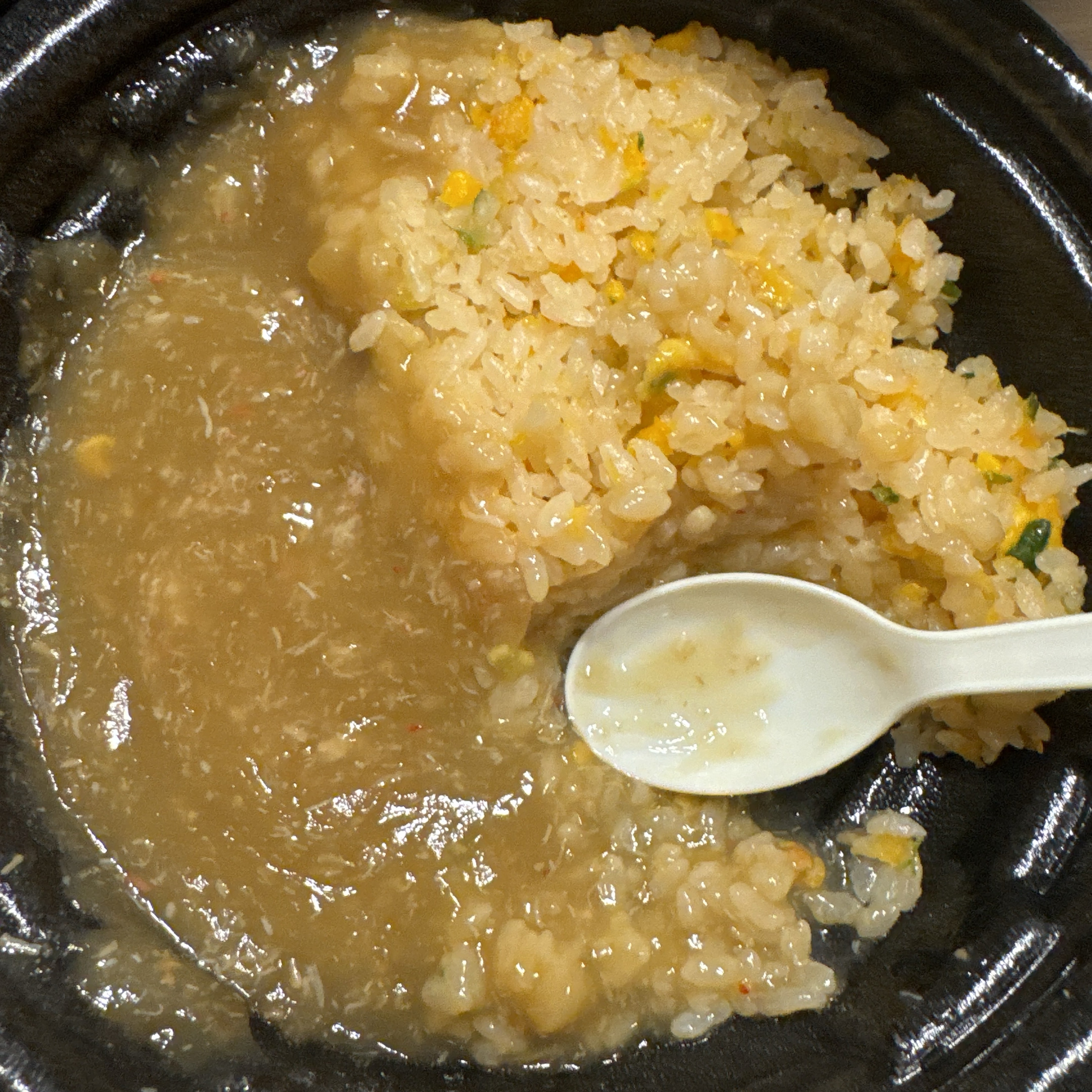 話題の臭いカニ味噌炒飯食べます