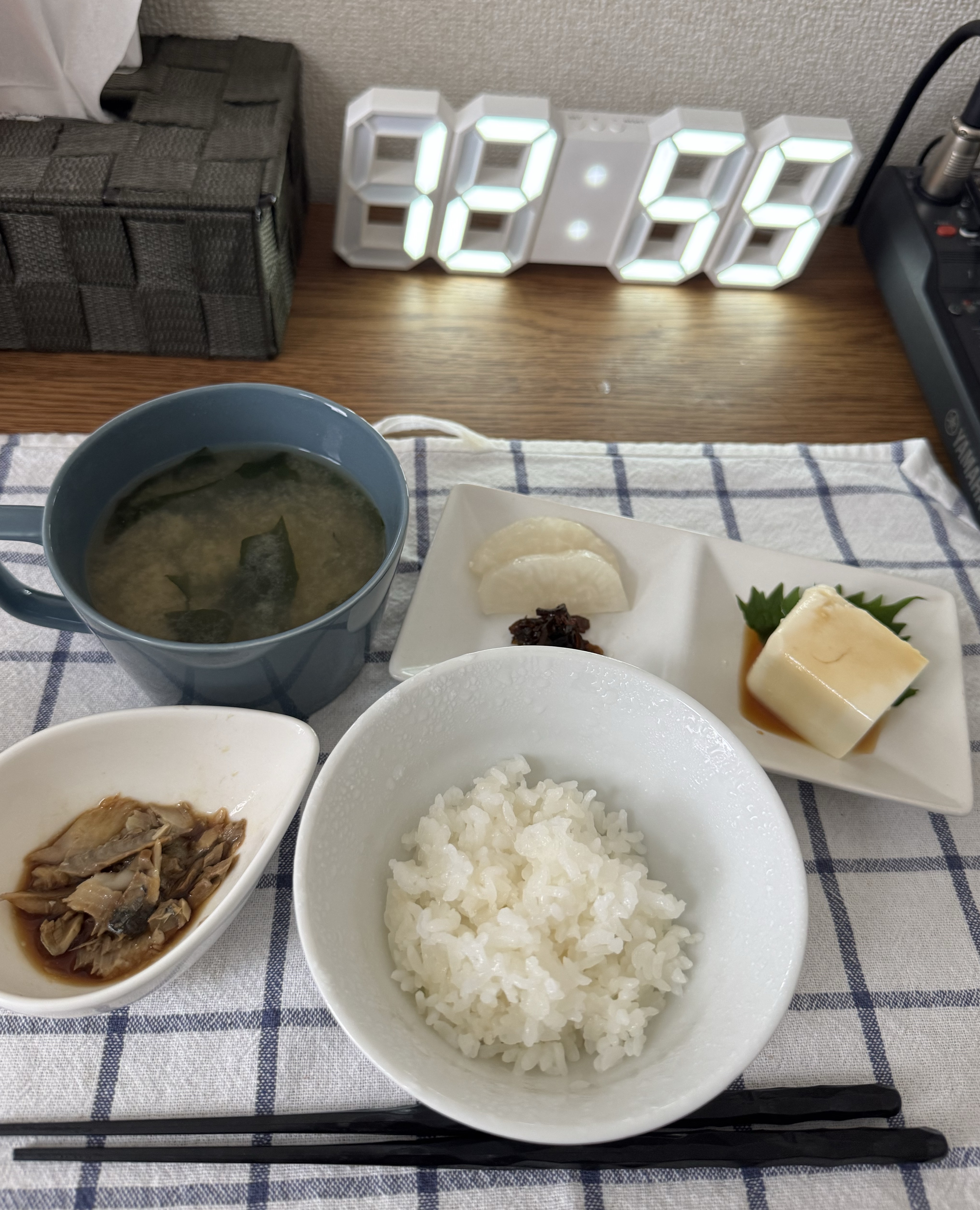 おはよ〜8:20