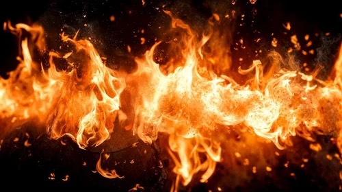 「深紅」🔥𓂃 𓈒