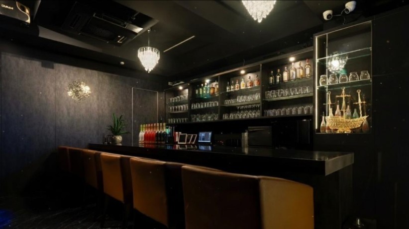 小梅★│心斎橋のバーテン🥃