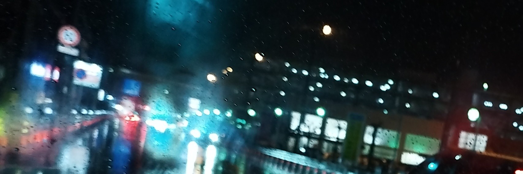 ︎︎