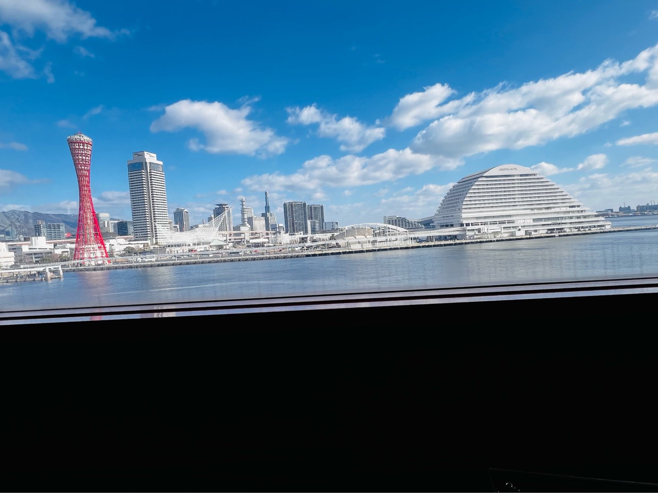 DJユー🎧⚡︎⚡︎