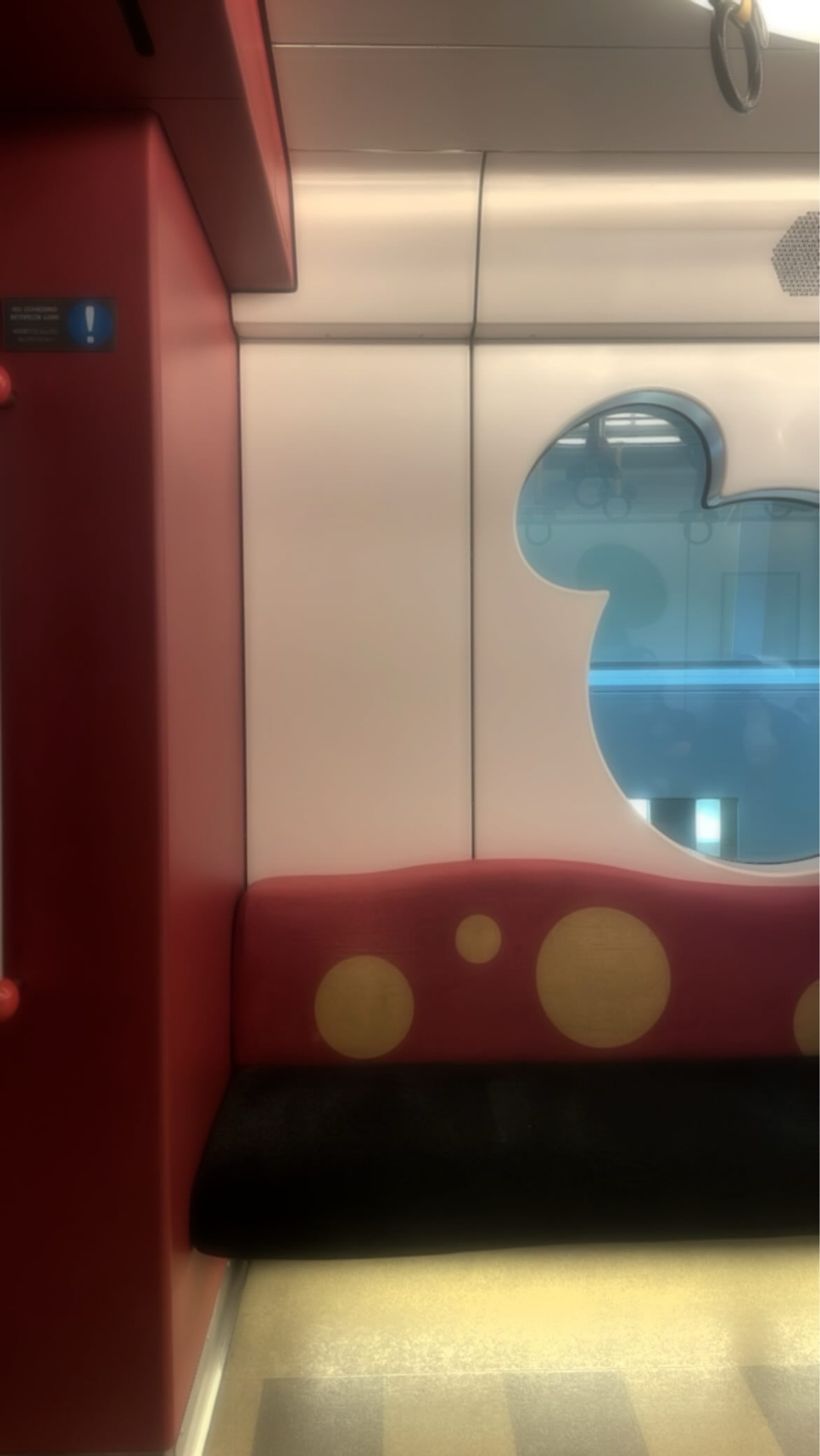 みぃ