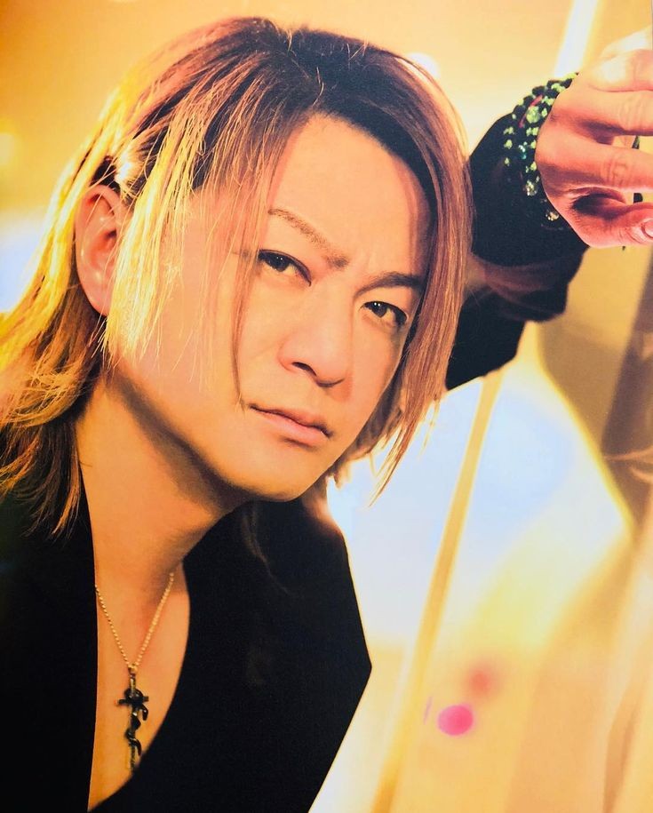 ☕️📱𝐅、𝓝𝓞𝓐🌸🎧