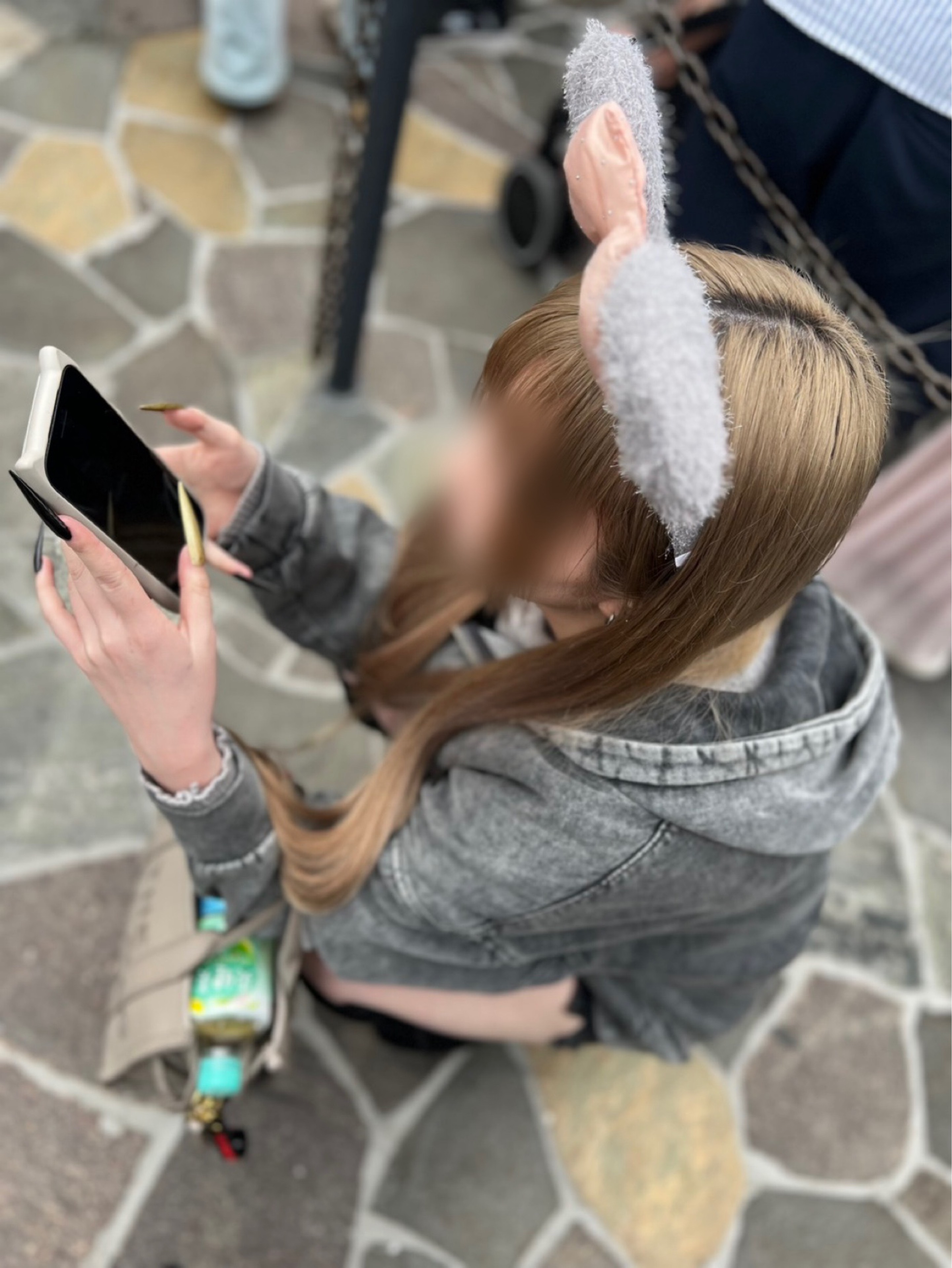 肆