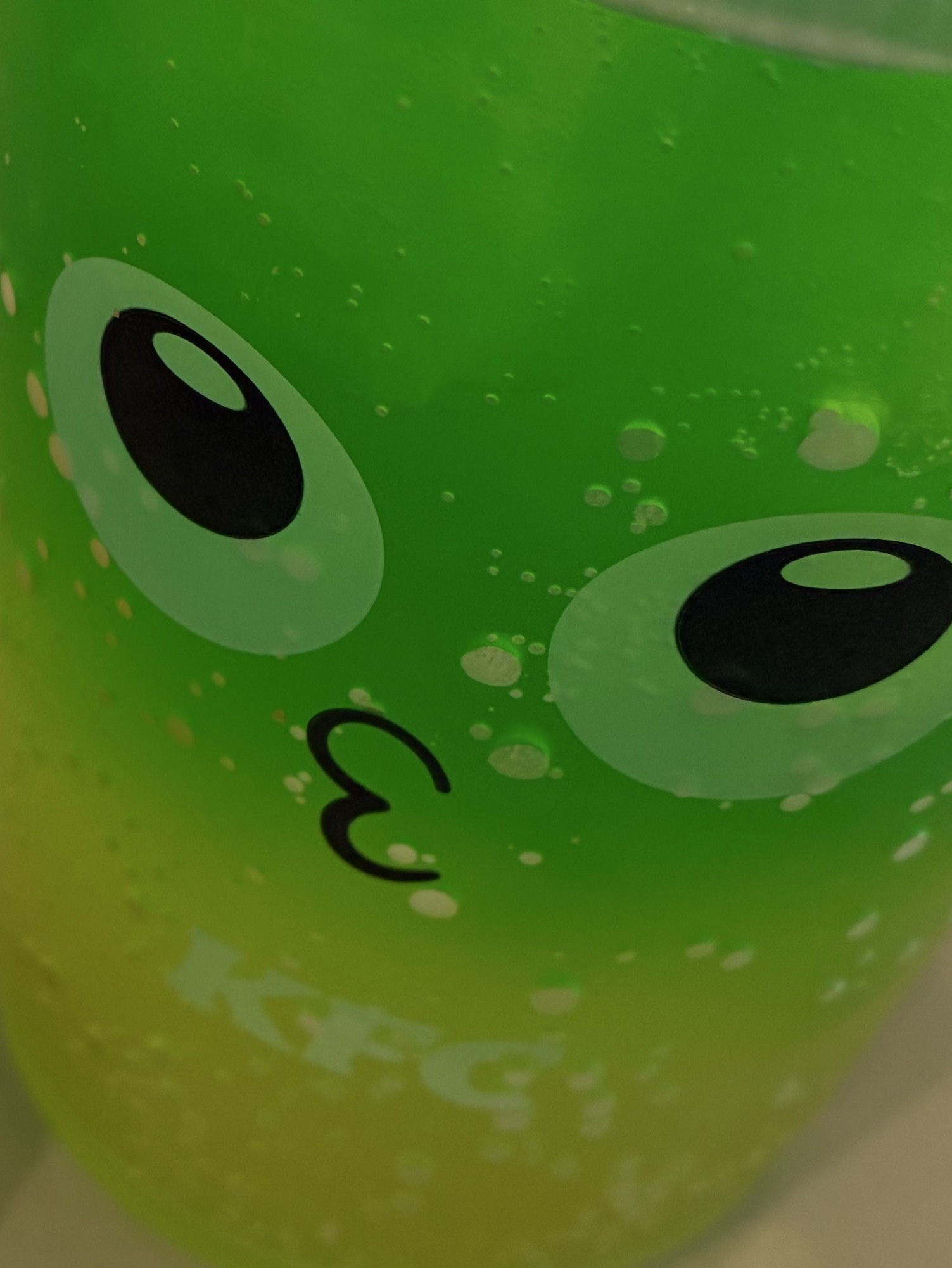 宙を泳ぐ