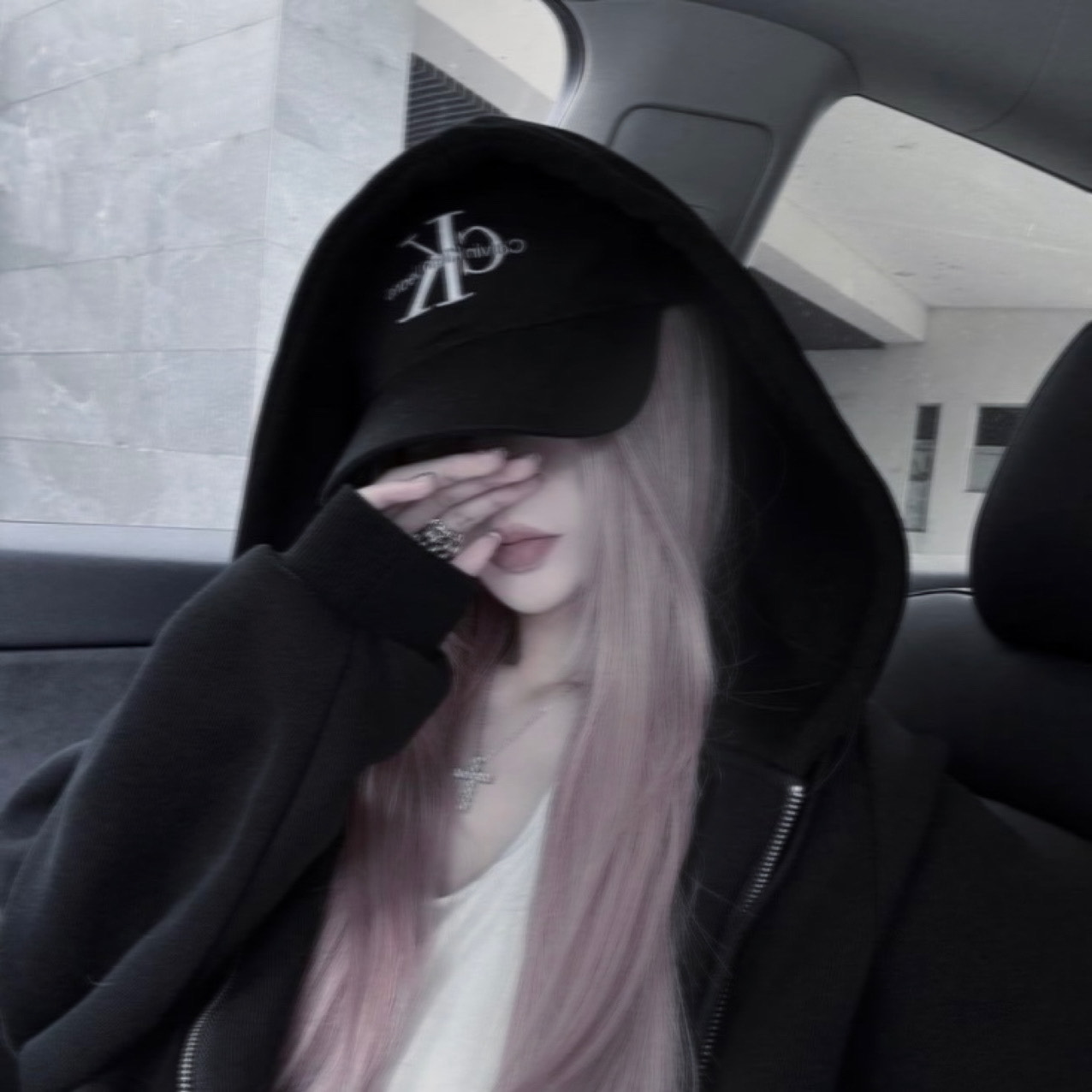 ㇻ⁷🔇