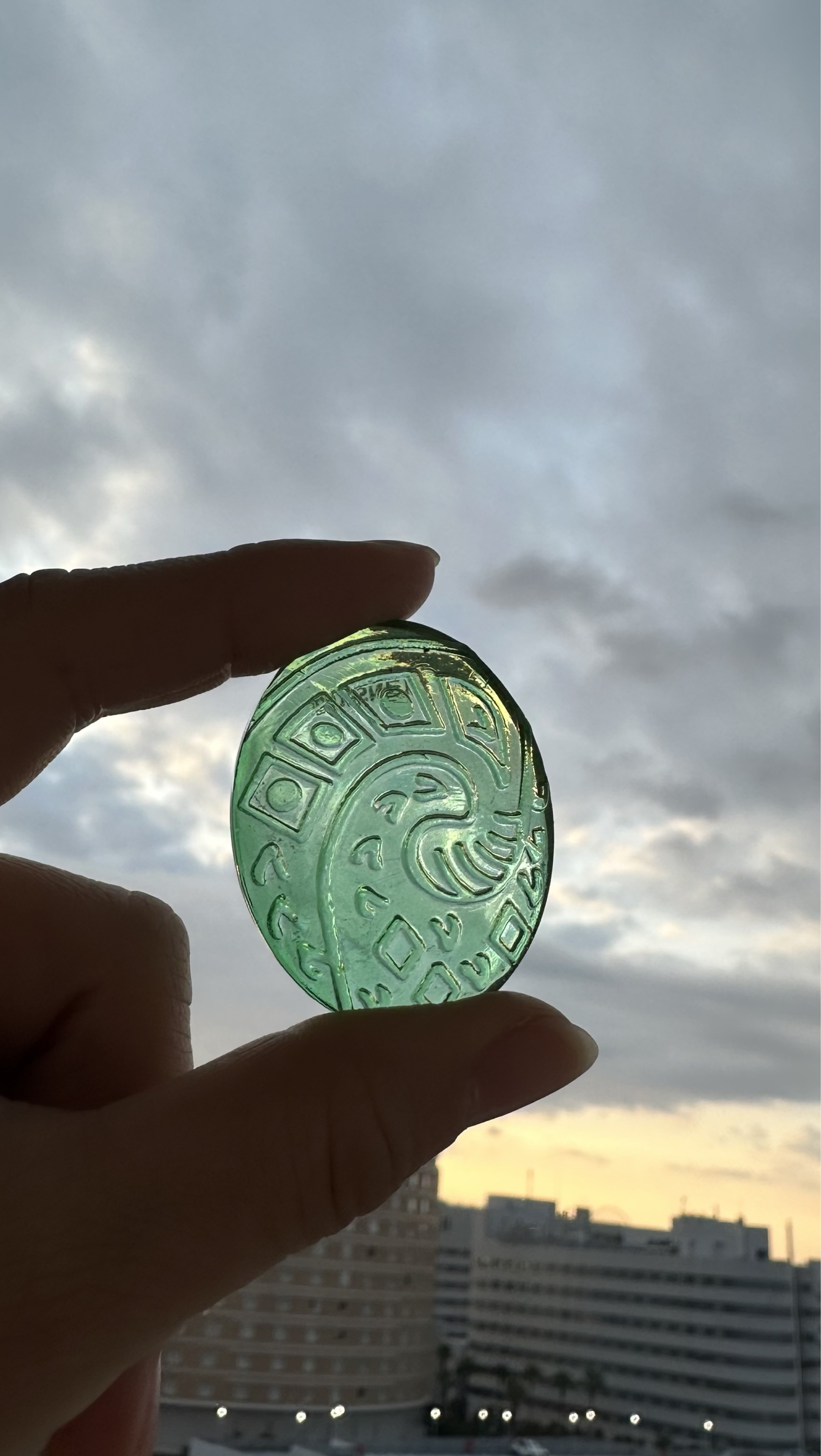 つゆさき  りな