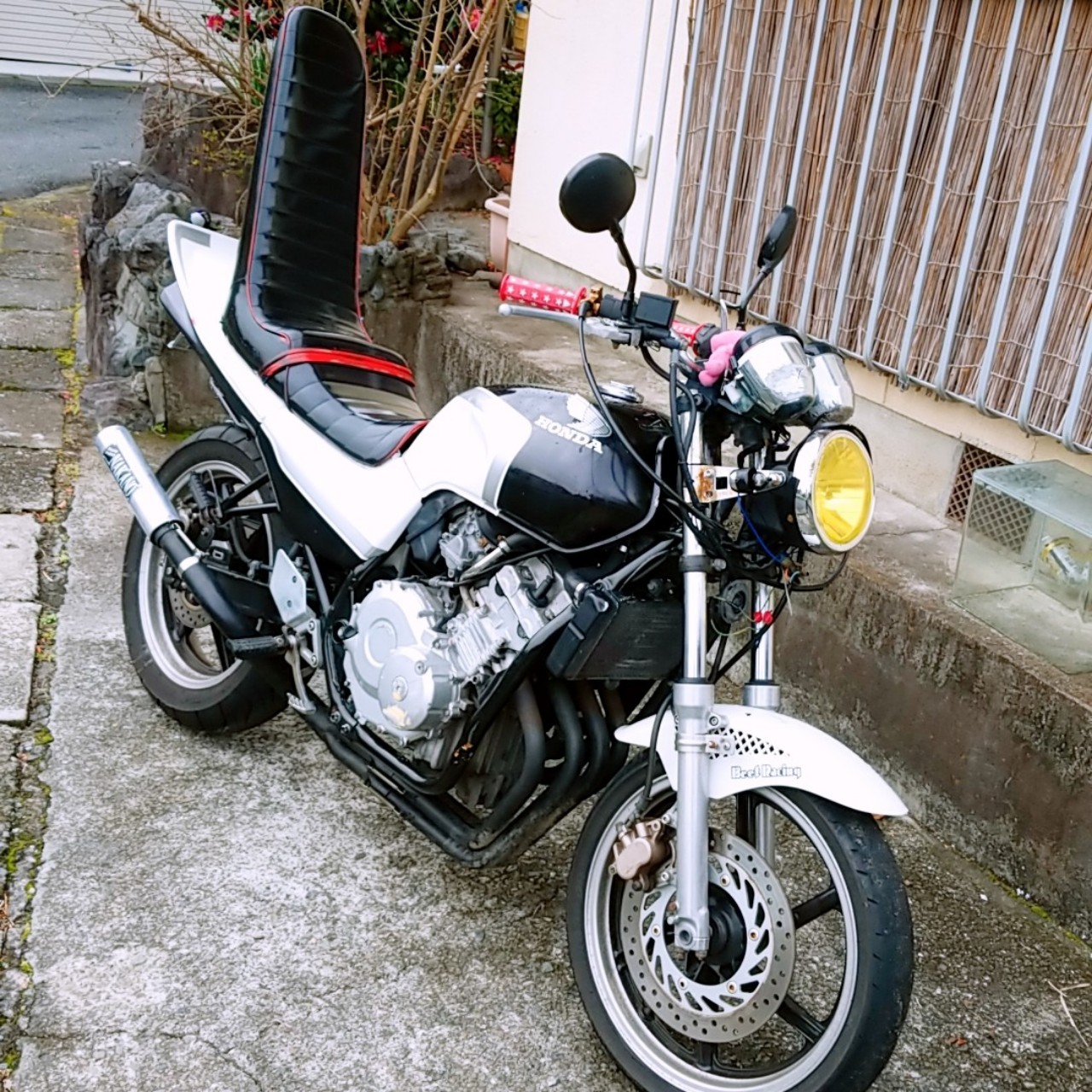 エノキカラエノキ